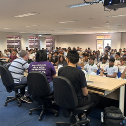 Mesa-redonda Inclusão e Mercado de Trabalho  Pesquisas e Ensino Experiências
