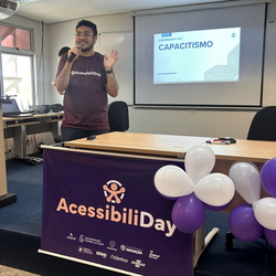 Palestra sobre capacitismo